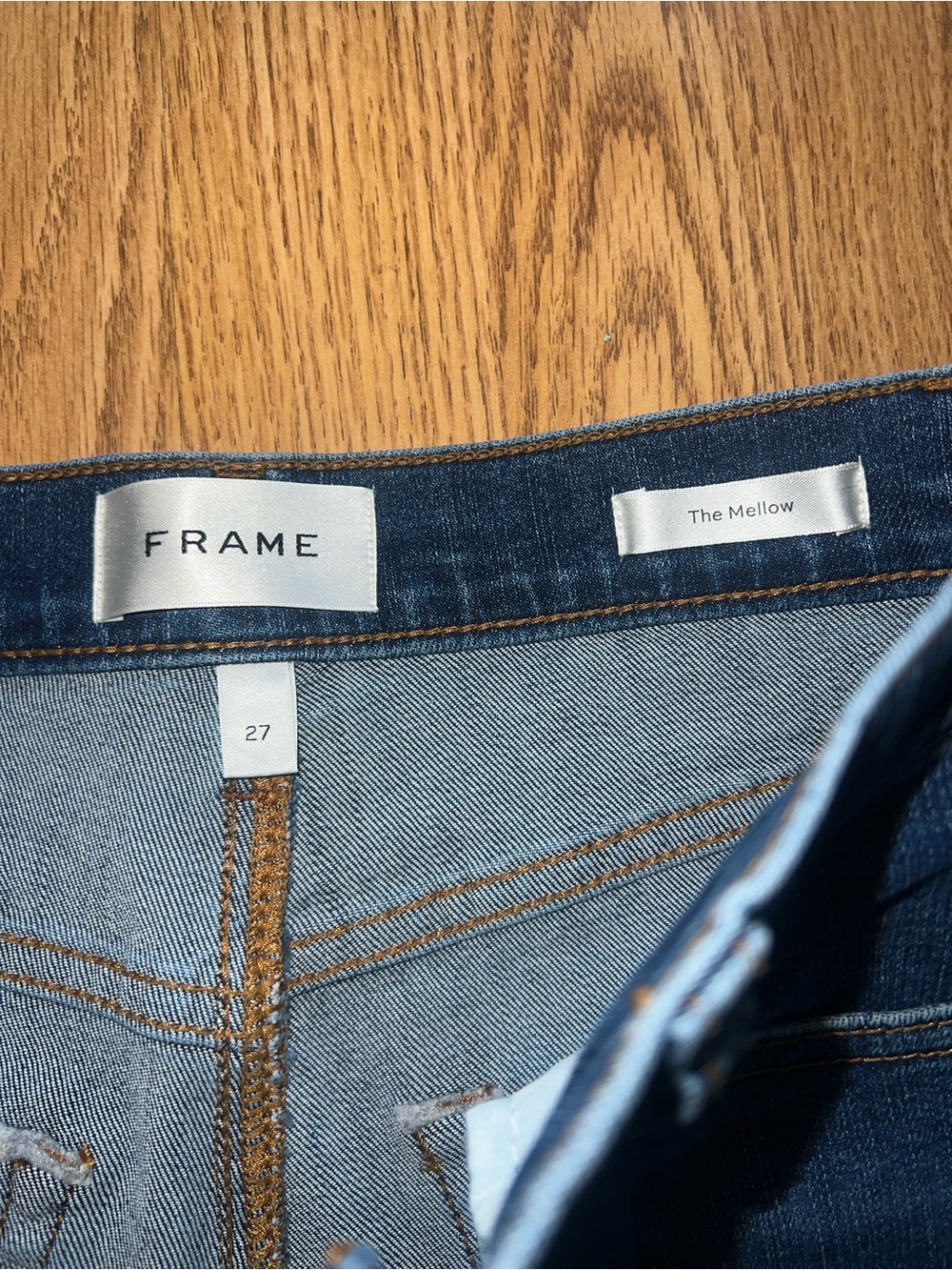 Frame Jeans - Picture 3 of 4